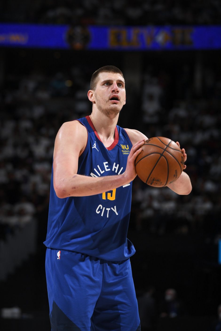 随着下一季 随着下一季