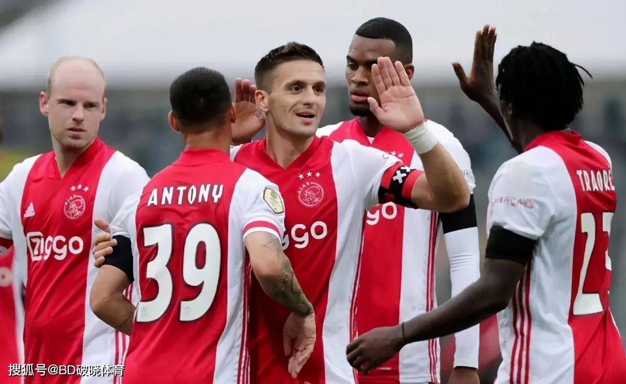 米兰笑到最 米兰笑到最