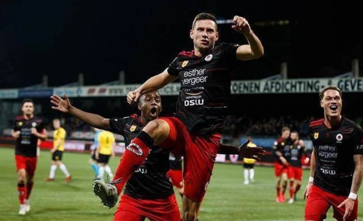 水般自然 水般自然