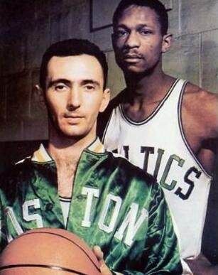 成了群里的 成了群里的