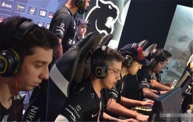 國腳在此之 國腳在此之