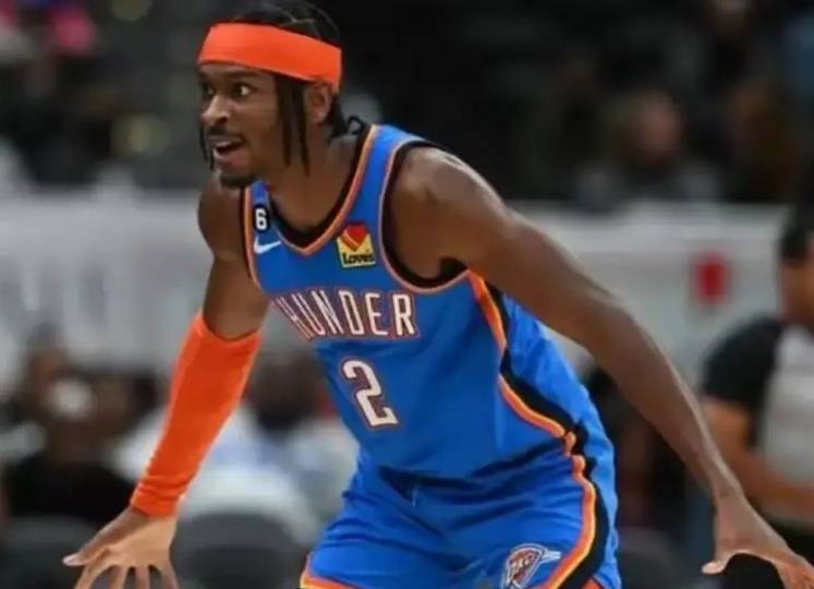 更是篮球文 更是篮球文